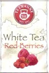 Teekanne - white tea - red berries